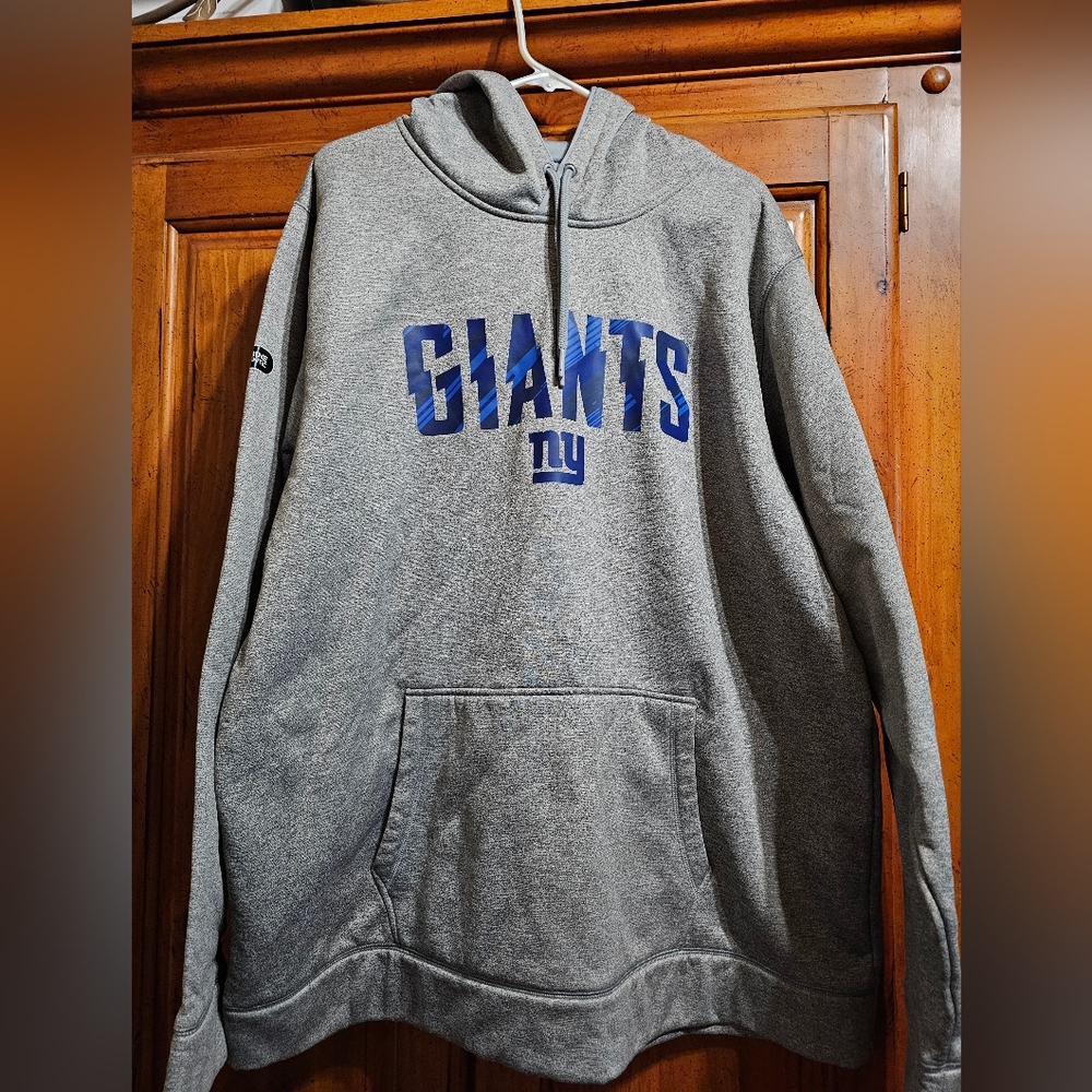 New York Giant Under Armour hoodie